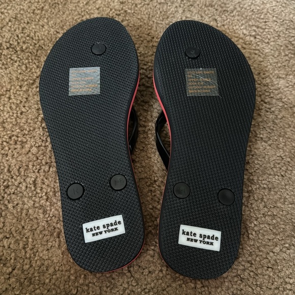 Kate Spade flip flops - Picture 2 of 3